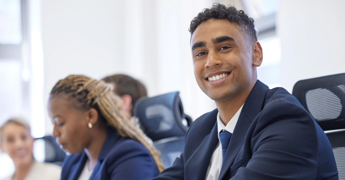 will writer vs solicitor – people in a office